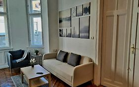 Csanady Fabulous Apartment